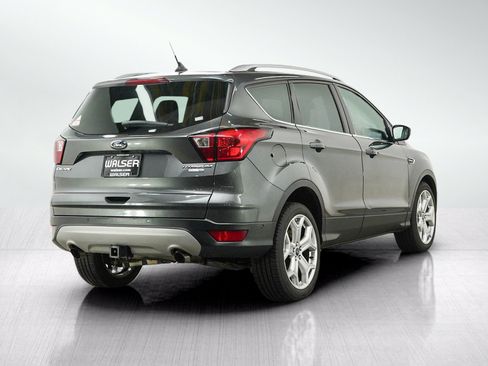 Used 2019 Ford Escape Titanium AWD/4WD image 5