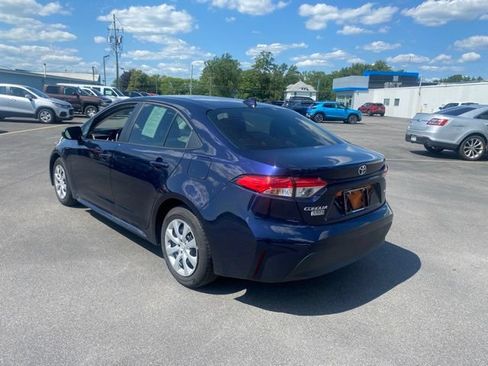 Used 2025 Toyota Corolla LE w/ Convenience Package FWD image 20