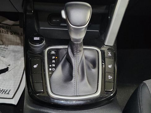 Used 2022 Kia Seltos S image 30