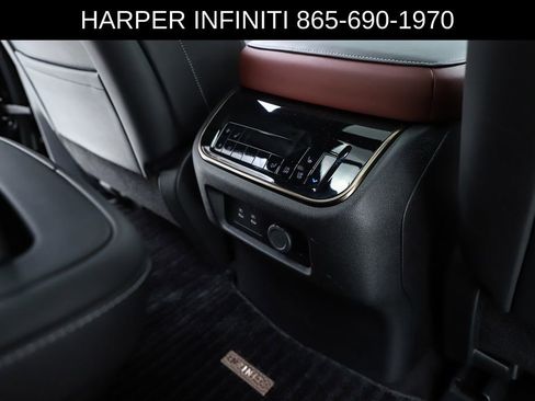 Used 2025 INFINITI QX80 Autograph w/ Autograph Exterior Package image 40