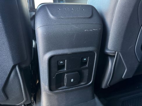 Certified 2022 Ford Bronco Black Diamond image 18