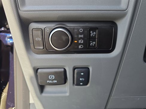 Certified 2025 Ford F150 Lightning XLT image 20