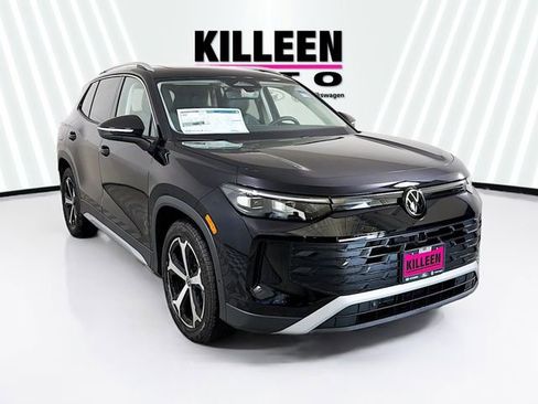 New 2026 Volkswagen Tiguan SE FWD image 1
