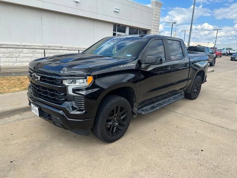 Used 2022 Chevrolet Silverado 1500 RST RWD image 7