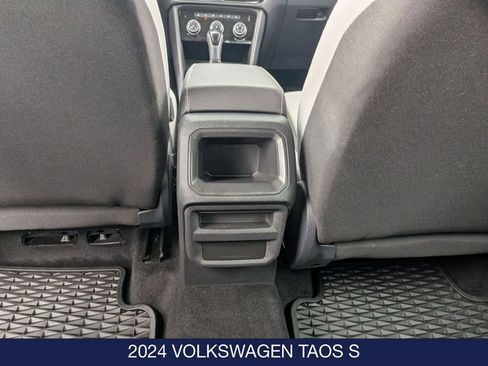 Used 2024 Volkswagen Taos S image 31