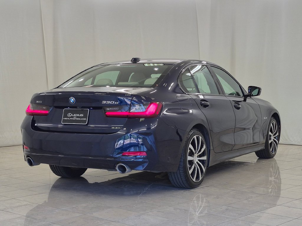 Used 2023 BMW 330e xDrive w/ Premium Package AWD/4WD image 9
