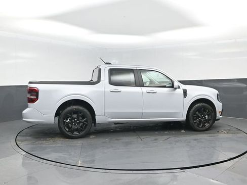 New 2026 Ford Maverick Lobo AWD/4WD image 3