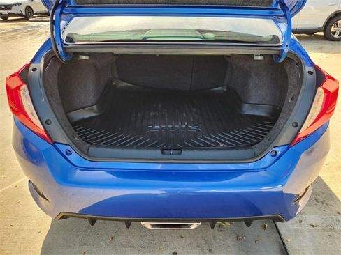Used 2021 Honda Civic Sport image 19