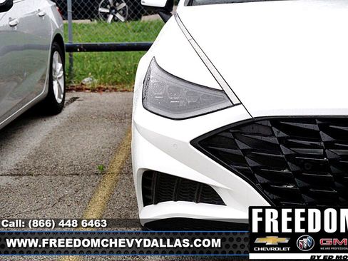 Used 2023 Hyundai Sonata Limited FWD image 4