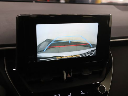 Used 2026 Toyota Corolla LE image 20