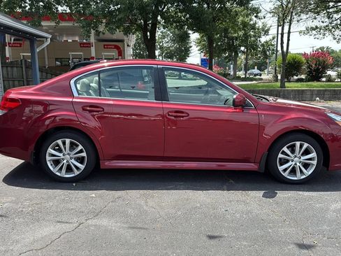 Used 2014 Subaru Legacy 2.5i Premium AWD/4WD image 7