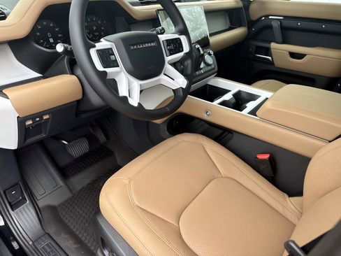 New 2026 Land Rover Defender 110 S AWD/4WD image 29