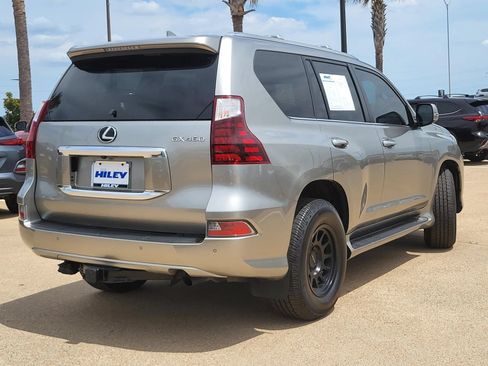 Used 2023 Lexus GX 460 Premium w/ Premium Package AWD/4WD image 4