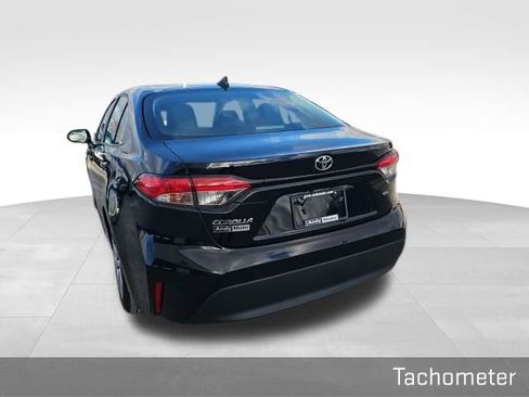 Used 2024 Toyota Corolla LE image 17