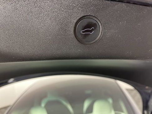 Used 2023 Tesla Model 3 Standard Range image 46