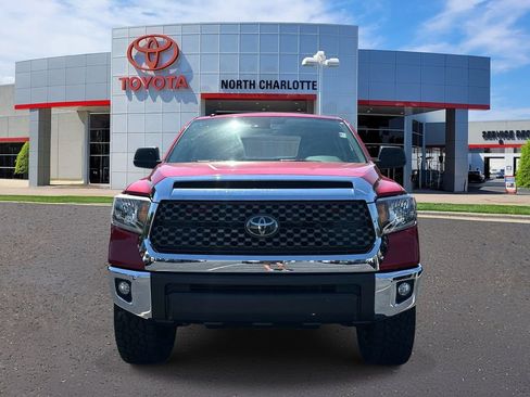 Used 2019 Toyota Tundra SR5 w/ SR5 Upgrade Package AWD/4WD image 2