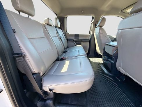 Used 2022 Ford F550 4x4 Crew Cab Super Duty w/ Power Equipment Group image 23