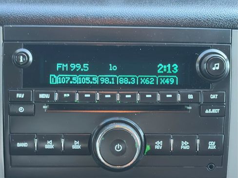 Used 2013 GMC Yukon XL SLT image 17