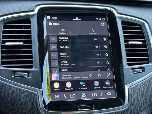 Certified 2023 Volvo XC90 B5 Core image 22