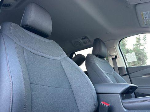 New 2026 Ford Explorer Active image 15