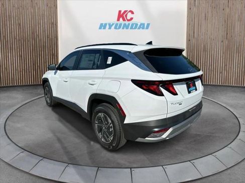 New 2025 Hyundai Tucson Blue image 5