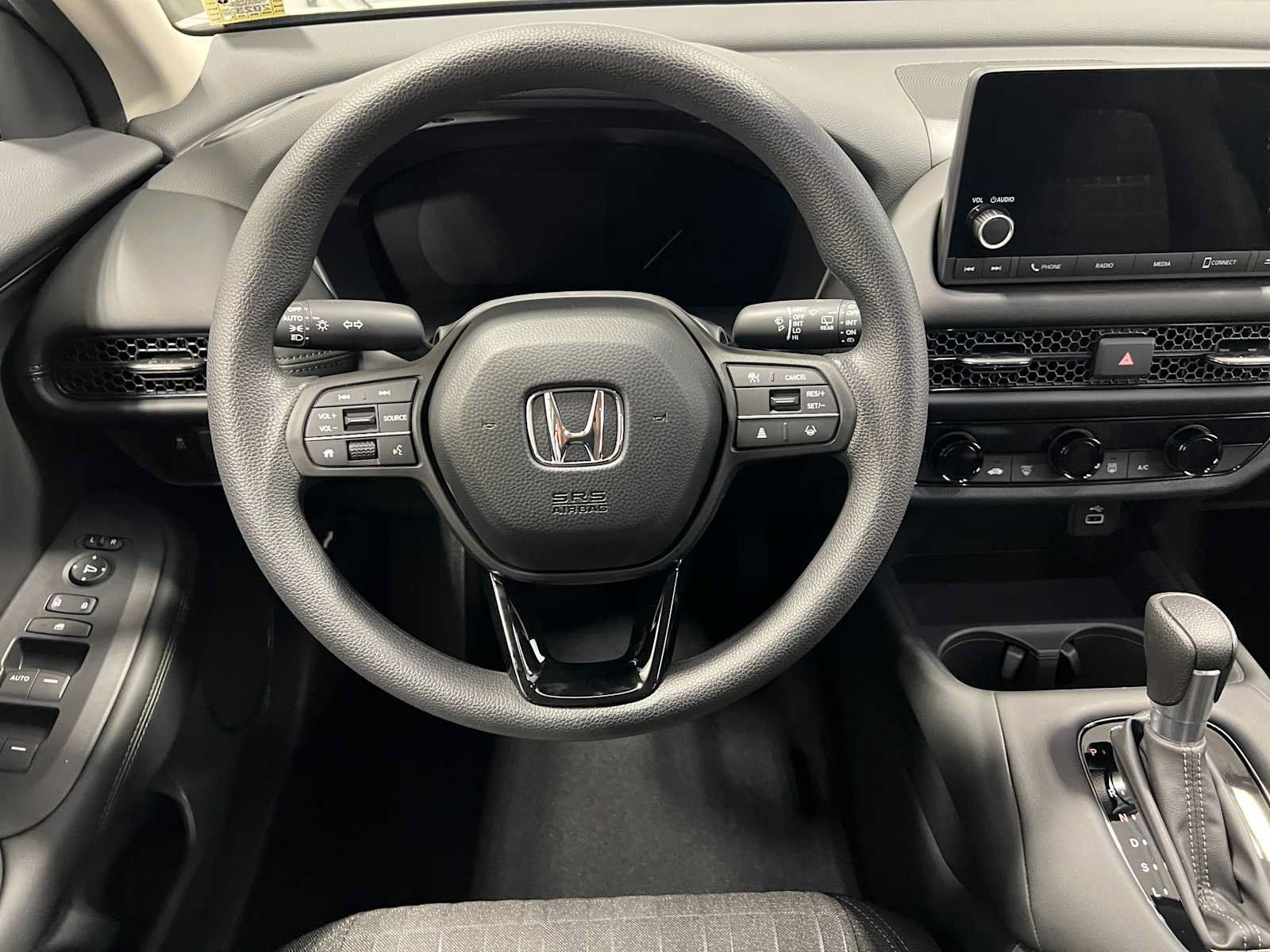 Certified 2025 Honda HR-V LX image 21