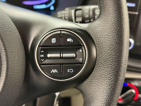 Used 2023 Kia Soul LX FWD image 21