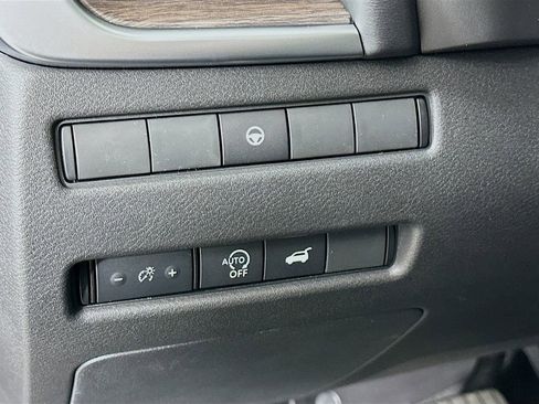 New 2026 Nissan Rogue Platinum AWD/4WD image 15