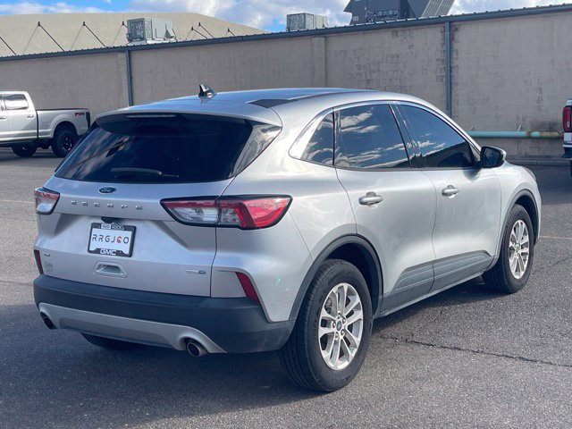 Used 2020 Ford Escape SE AWD/4WD image 3