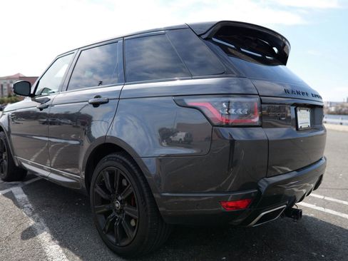 Used 2019 Land Rover Range Rover Sport HST image 6
