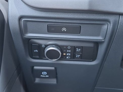 Used 2025 Ford F150 XL AWD/4WD image 25