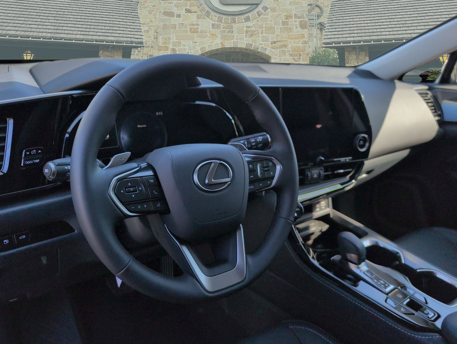 Certified 2026 Lexus NX 350 AWD w/ Accessory Package (Z2) image 4