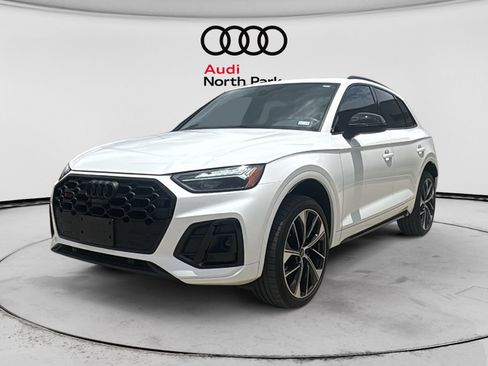Used 2024 Audi SQ5 Premium Plus w/ Premium Plus Package AWD/4WD image 3