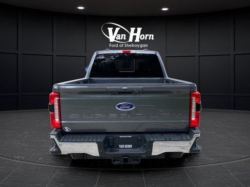 New 2026 Ford F250 XLT w/ XLT Premium Package AWD/4WD image 6