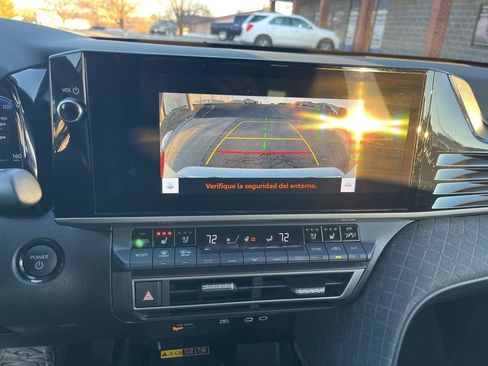 Used 2025 Toyota Camry XLE image 70