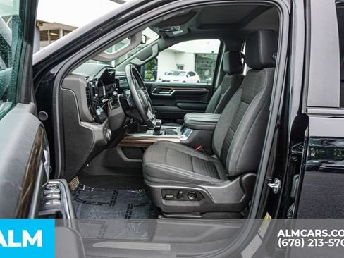 Used 2024 Chevrolet Silverado 1500 RST w/ Convenience Package II AWD/4WD image 21