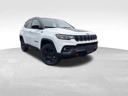 Used 2024 Jeep Compass Trailhawk