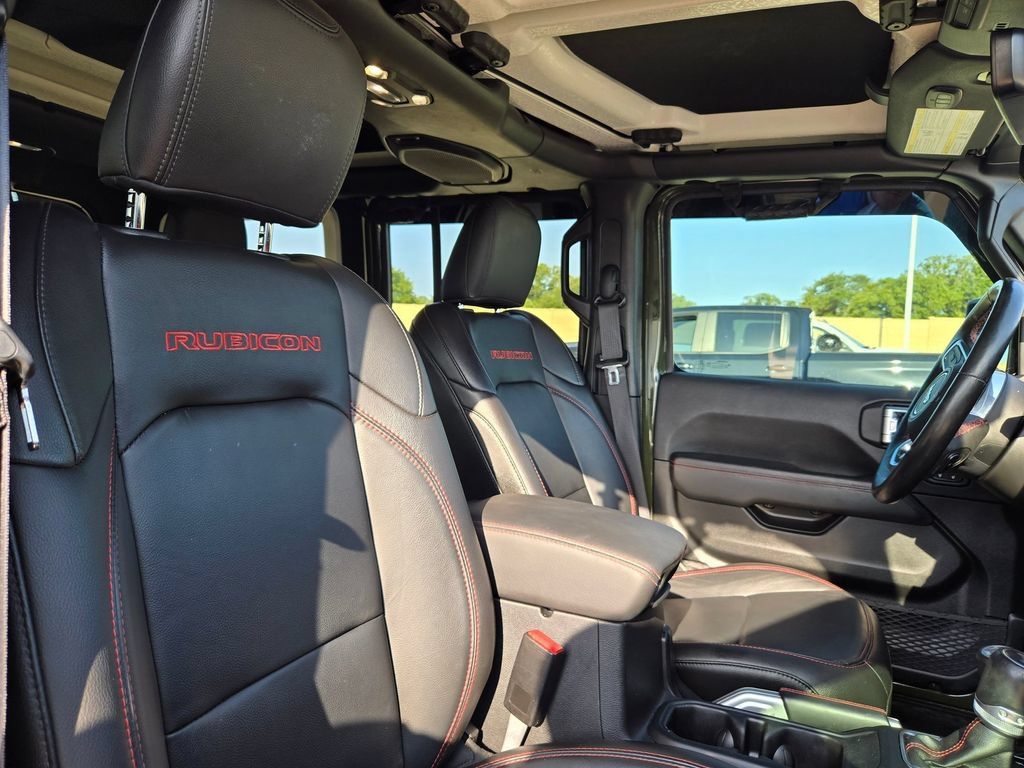 Used 2021 Jeep Wrangler Unlimited Rubicon AWD/4WD image 16