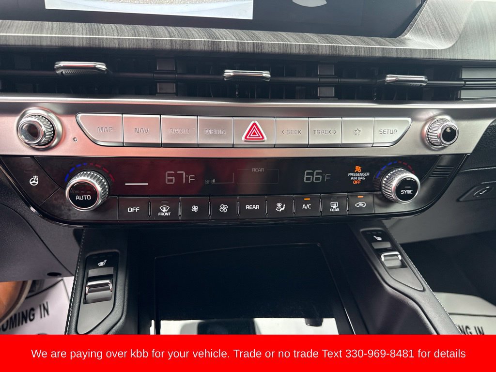 Used 2025 Kia Telluride EX AWD/4WD image 13