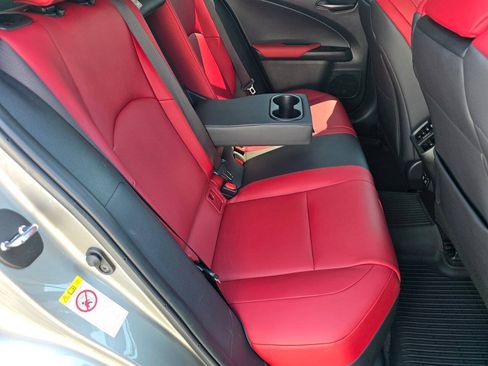 Used 2019 Lexus UX 200 F Sport FWD image 20