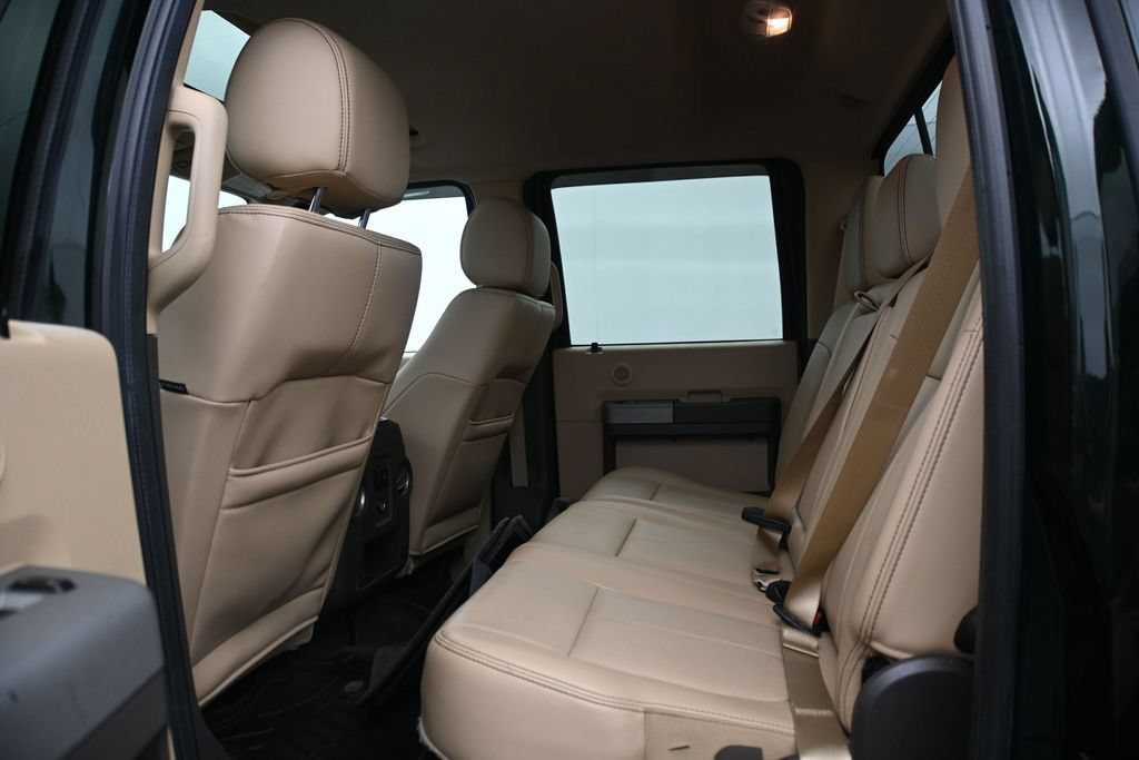 Used 2016 Ford F250 Lariat w/ Lariat Ultimate Package AWD/4WD image 15
