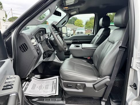 Used 2012 Ford F250 XLT w/ XLT Premium Pkg image 10