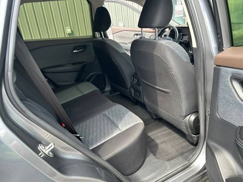 Certified 2023 Nissan Rogue SV AWD/4WD image 23