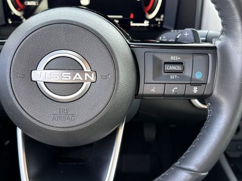 Certified 2024 Nissan Rogue SL w/ SL Premium Package image 15