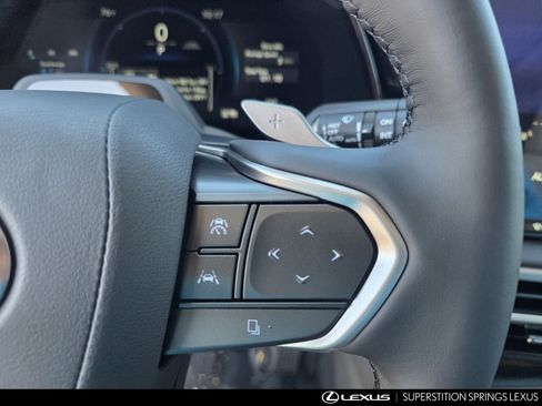 New 2026 Lexus RX 450h AWD image 22