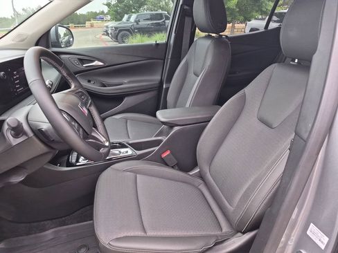 Certified 2026 Buick Encore GX Preferred w/ Advanced Technology Package FWD image 19
