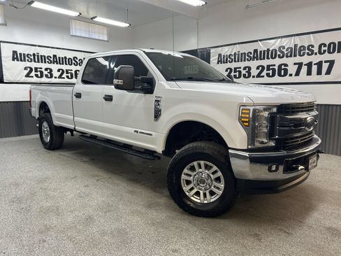 Used 2018 Ford F350 XLT w/ FX4 4x4 Off Road Package image 1