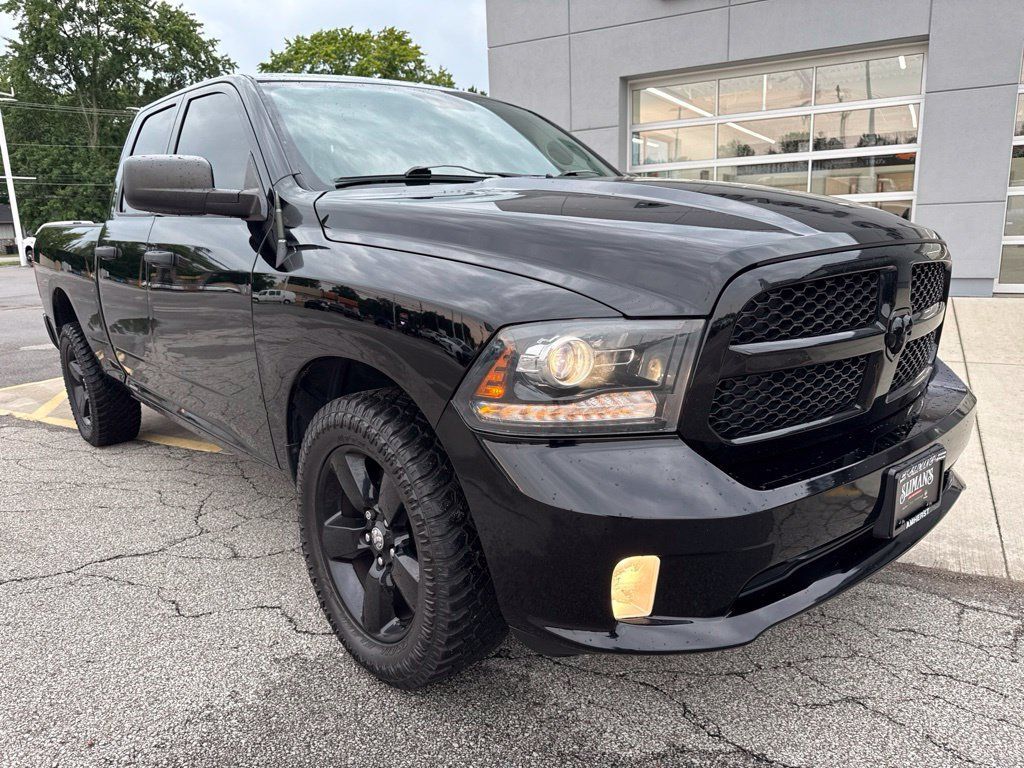 Used 2014 RAM 1500 Express w/ Black Ram 1500 Express Group AWD/4WD image 15