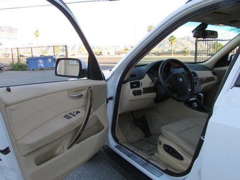 Used 2009 BMW X3 xDrive30i image 17