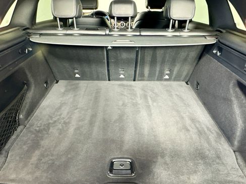 Used 2022 Mercedes-Benz GLC 300 4MATIC image 24